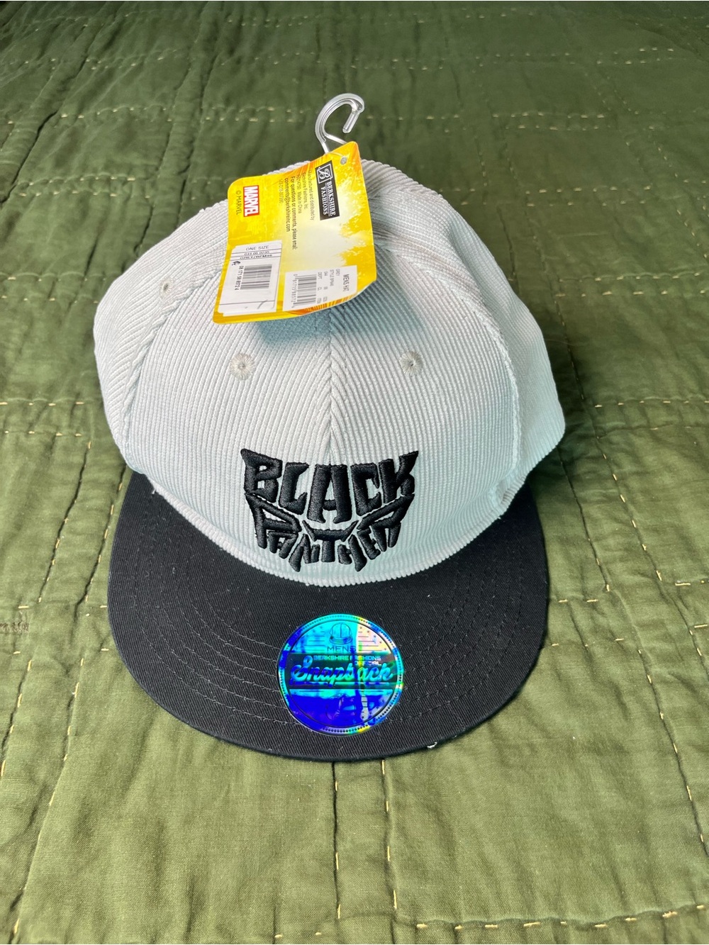 Black Panther Embroidered Snapback Hat - NWT